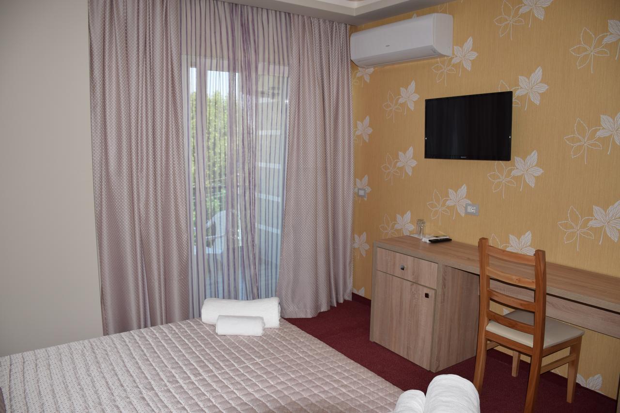 Hotel Pogradeci 2 Tushemisht 외부 사진