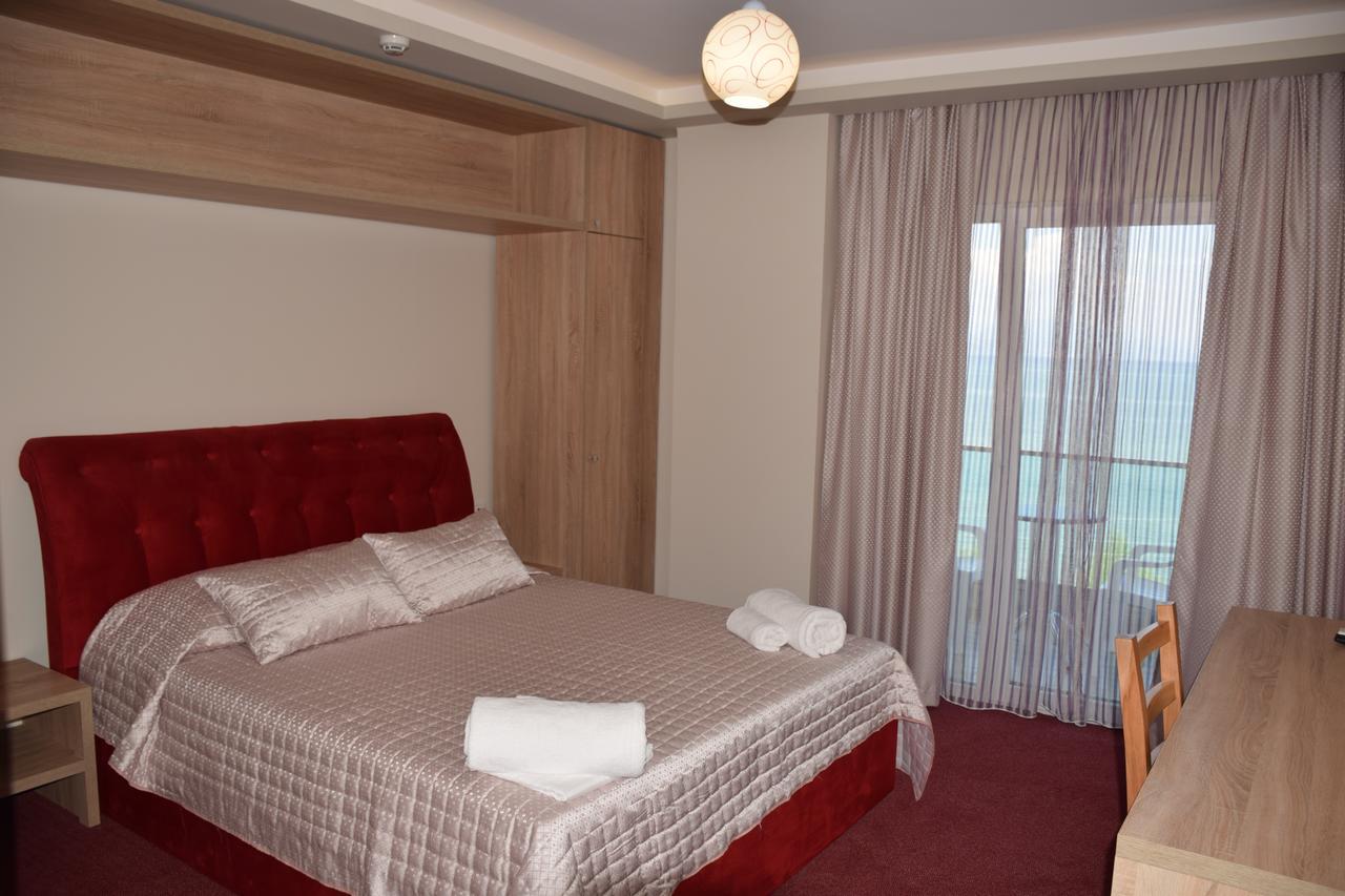 Hotel Pogradeci 2 Tushemisht 외부 사진