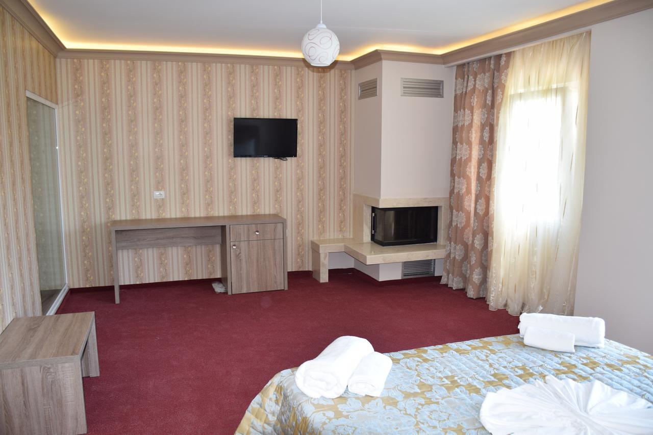 Hotel Pogradeci 2 Tushemisht 외부 사진